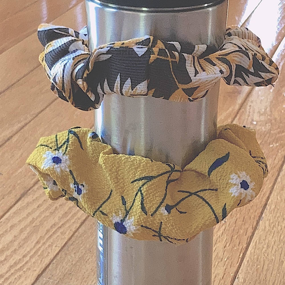 2 pack nature print scrunchies